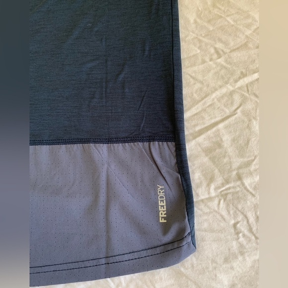 Eddie Bauer Men’s Motion Crew Knit - Picture 12 of 15